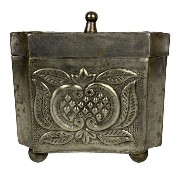 Embossed Metal Lidded Trinket Box Silver Floral Decorative Organization Patina - Picture 1 of 9